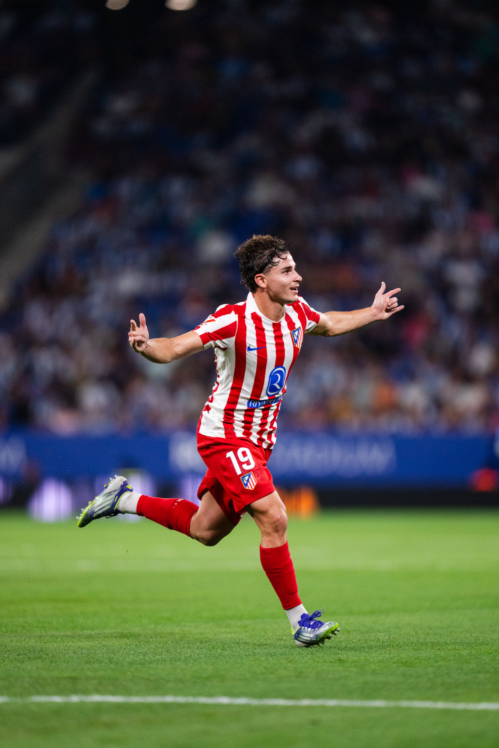 开云中国-西甲球员因比赛战术问题遭遇困难怎么办